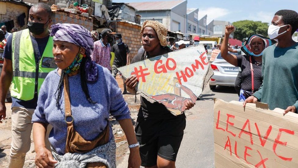 Alexandra-Township-Residence-Demostrate-Against-Foreigners-Living-in-South-Africa
