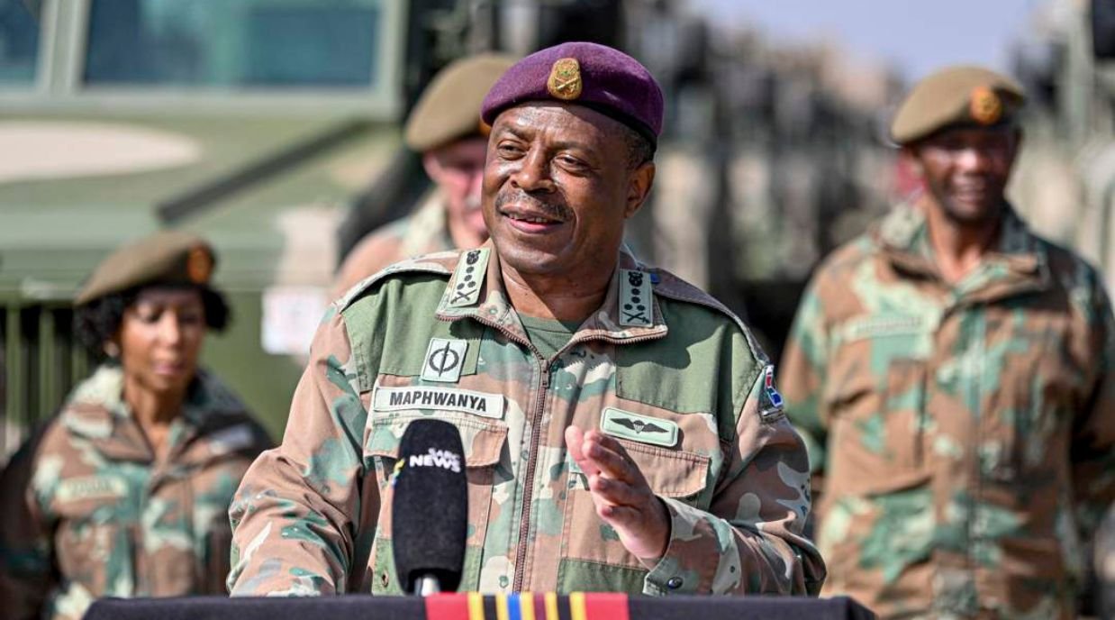 South-African-Army-General-Rudzani-Maphwanya