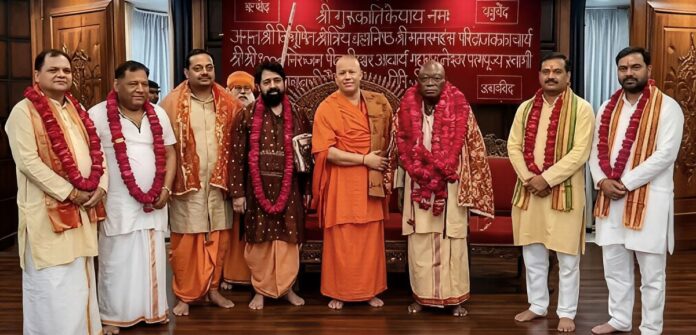 Jacob Zuma wearing a garland at Sidipeeth Shri Dakshin Kali Temple in Haridwar, India, standing with Swami Kailashanand Giri, South Africa’s High Commissioner Anil Sooklal, and Ajay Gupta. Jacob Zuma wearing a garland at Sidipeeth Shri Dakshin Kali Temple in Haridwar, India, standing with Swami Kailashanand Giri, South Africa’s High Commissioner Anil Sooklal, and Ajay Gupta (Photo: X / @SachinGupta)